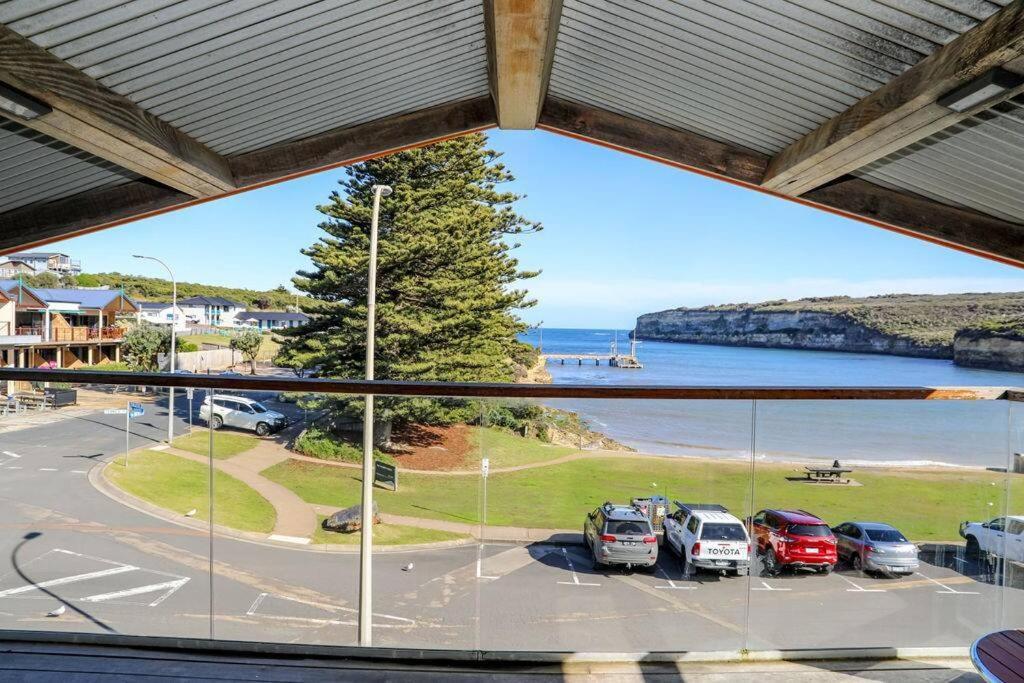 12 Rocks Beach View Loft Central Port Campbell Esterno foto